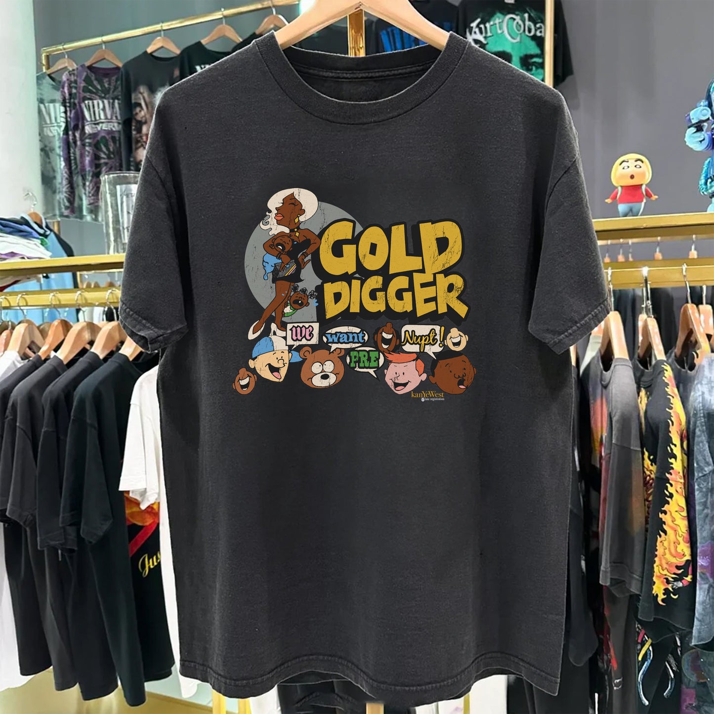 GOLD DIGGER VINTAGE BLACK TEE