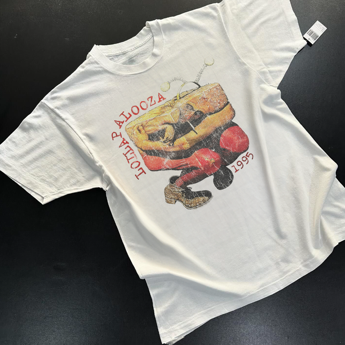 LOLLAPOLOOZA '95 RARE WHITE WASHED T-SHIRT